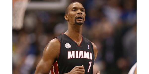 Bosh si ritira la camicia insieme